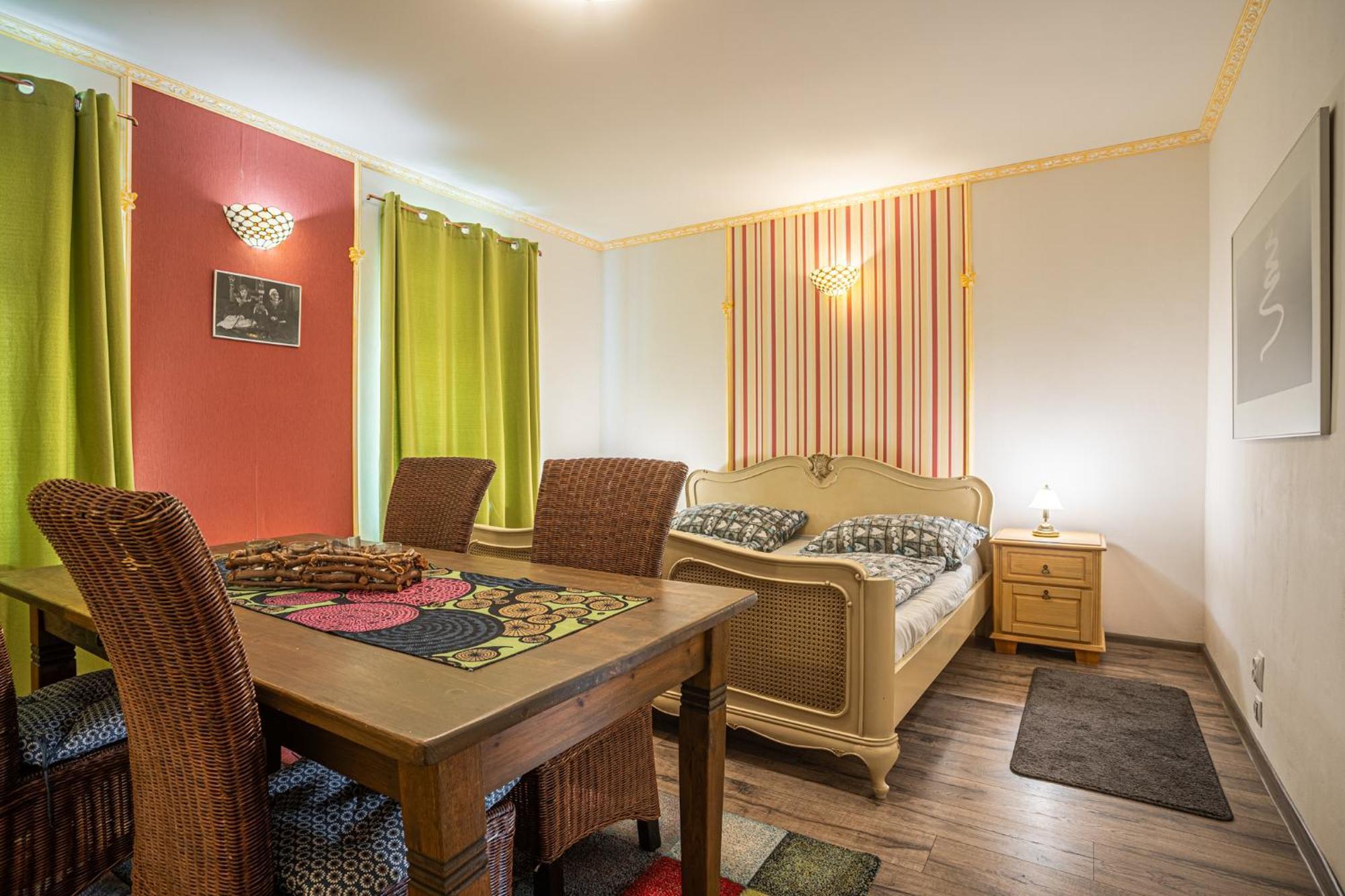 Elements & Renata Apartment Bozicany